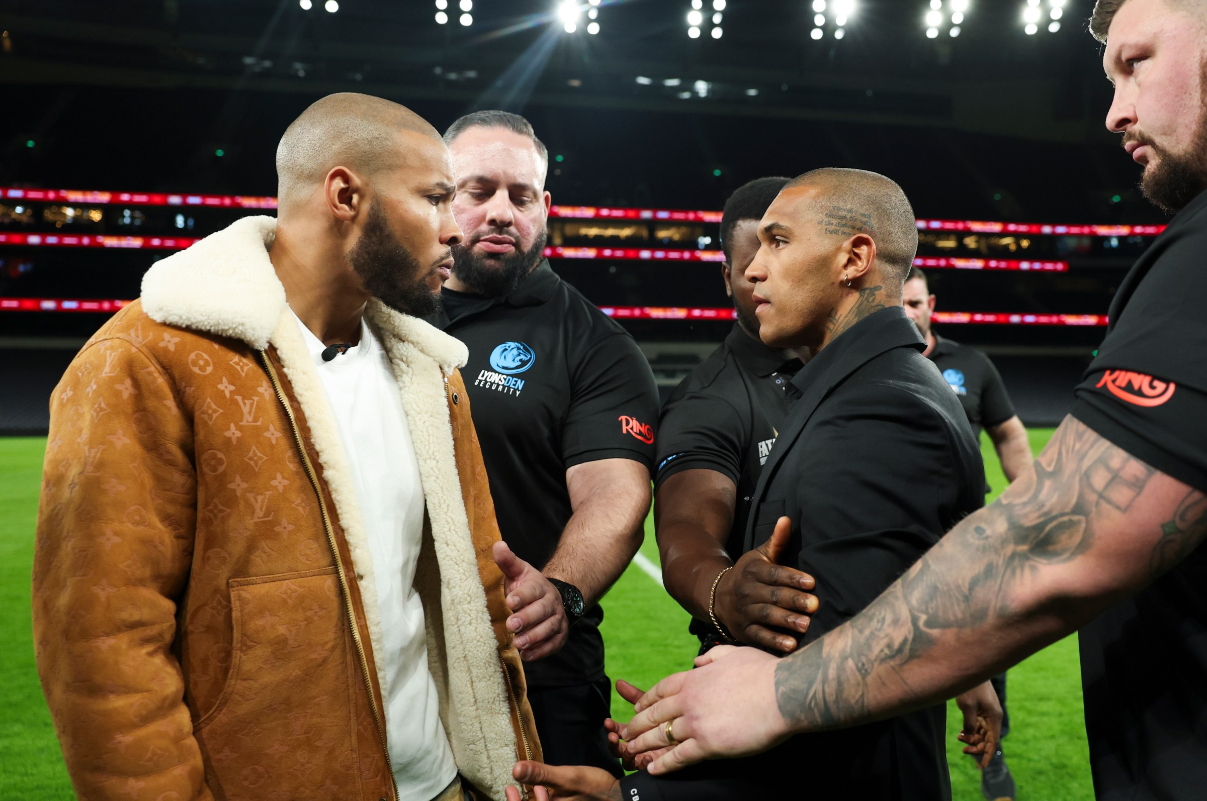 «Celebró más que yo». Eubank Jr. sobre la actitud de Benn tras la pelea «Celebró más que yo». Eubank Jr. sobre la actitud de Benn tras la pelea