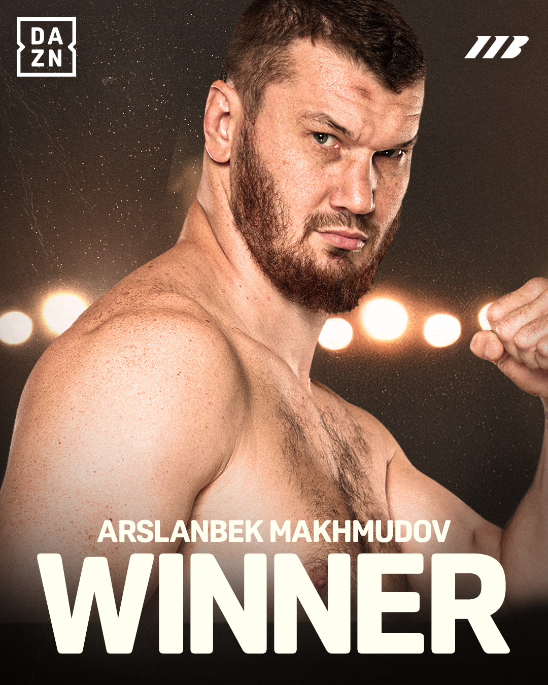 Arslanbek Makhmudov derrotó a David Allen