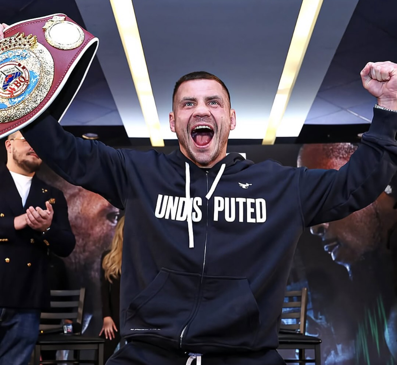 Denys Berinchyk: “Queremos hacer una pelea en Londres y dos de puños limpios en Ucrania”