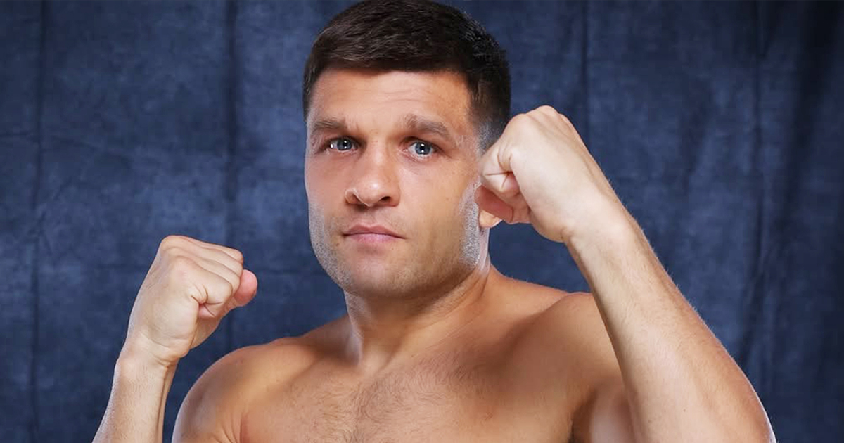 Derevianchenko venció por nocaut técnico a Ramos en su pelea de regreso Derevianchenko venció por nocaut técnico a Ramos en su pelea de regreso