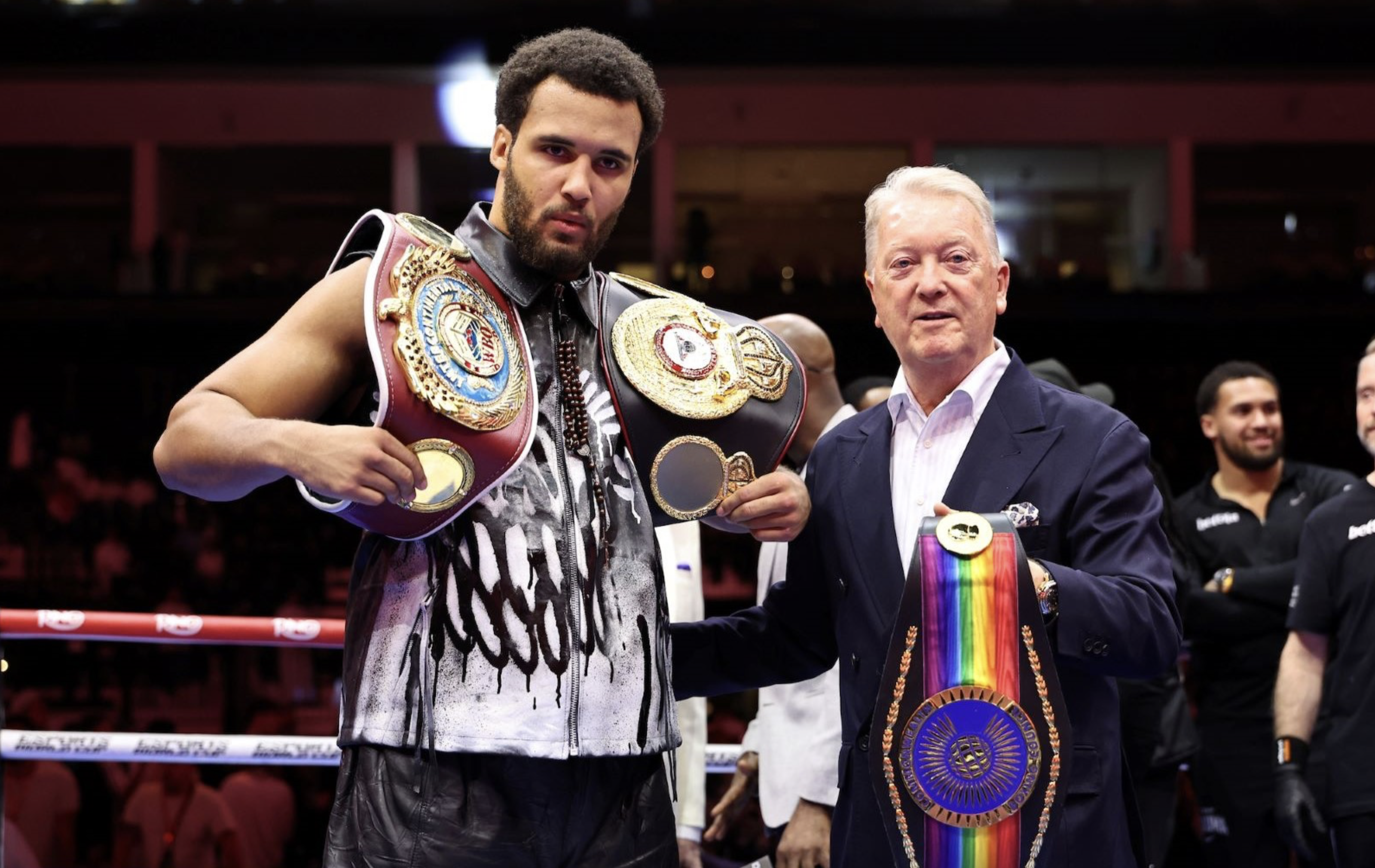 Frank Warren reveló cuándo será la próxima pelea de Itauma Frank Warren reveló cuándo será la próxima pelea de Itauma