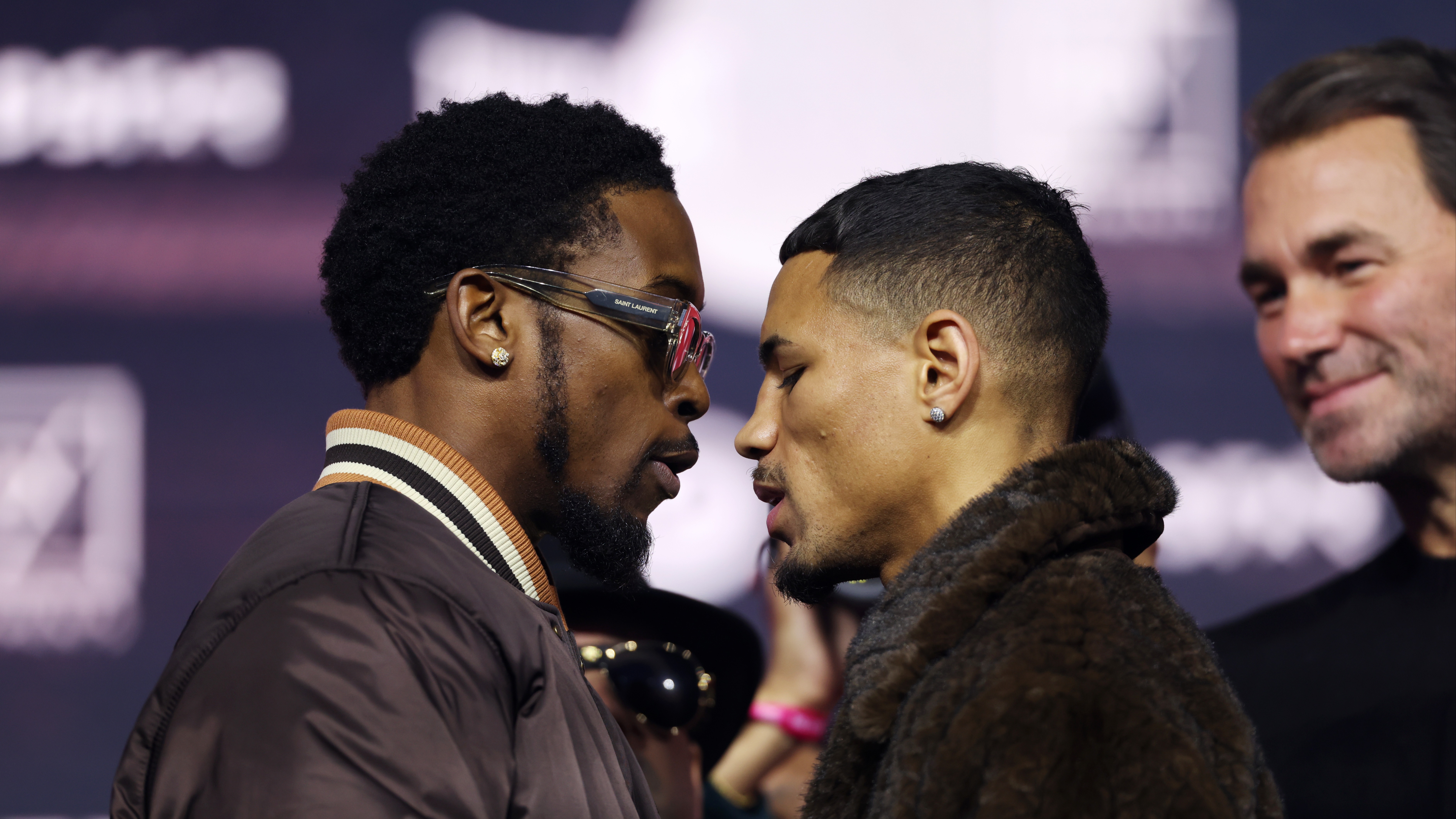 Keyshawn Davis y Jamaine Ortiz marcaron el mismo peso en la víspera de su combate