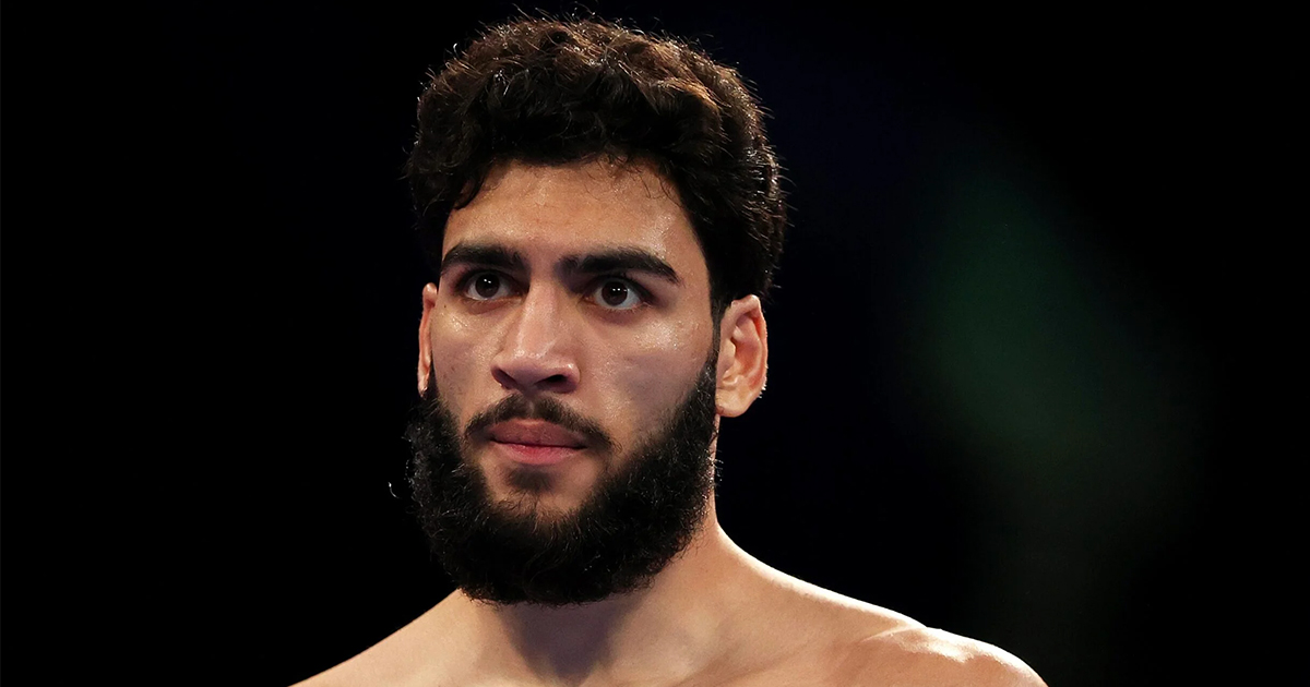 Жанібек і Шираз мають час до 4 листопада, щоб домовитися про бій