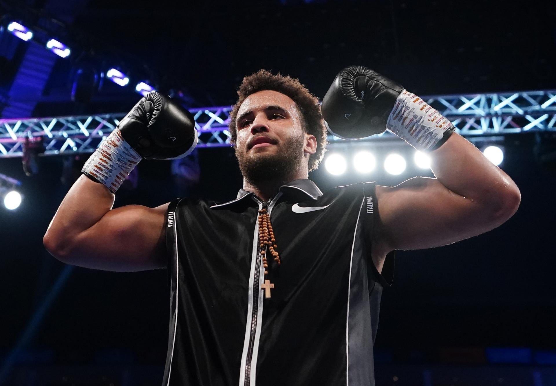 Josh Taylor sobre Itaumа: “Uno o dos combates más y podrá ir contra Usyk”