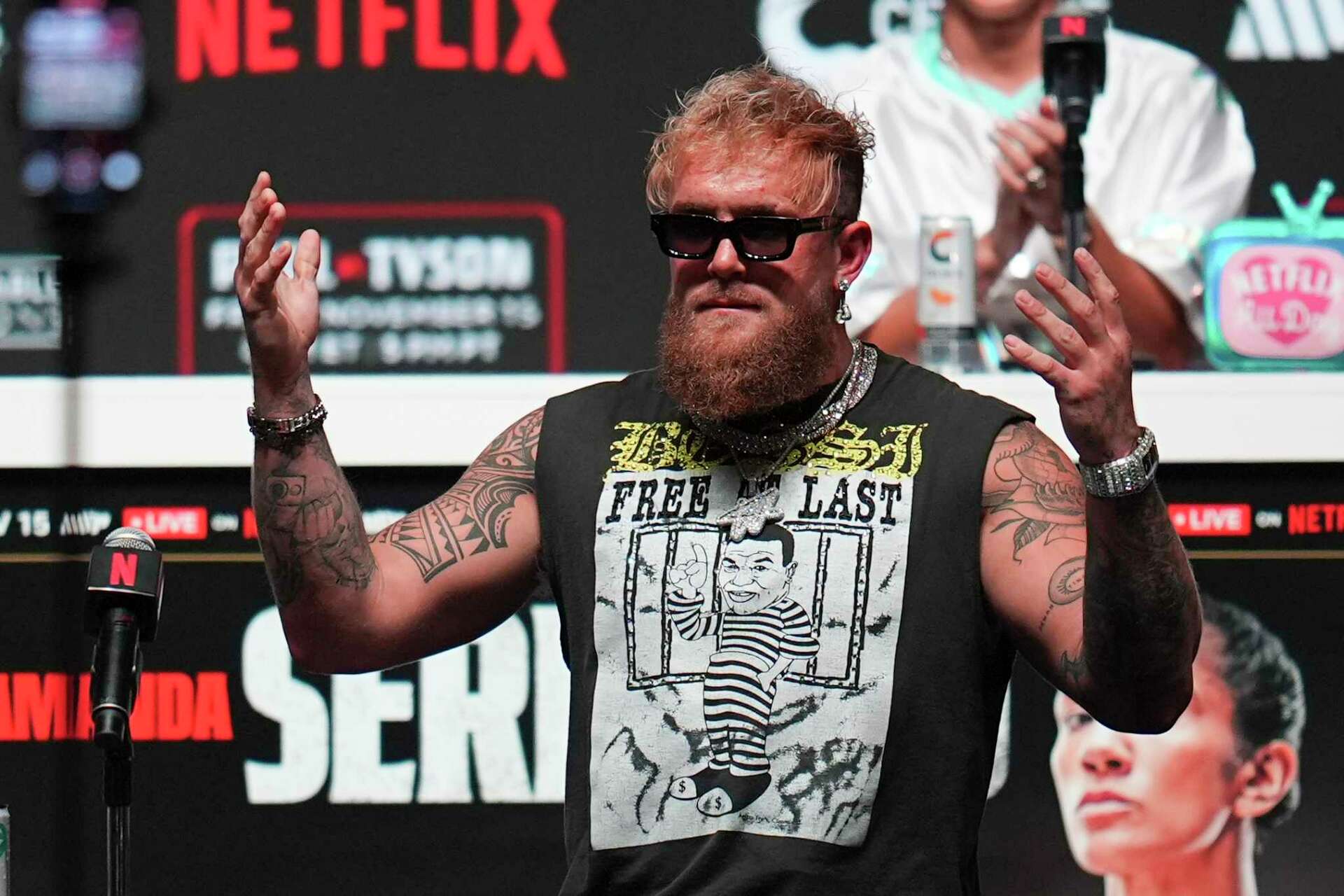 Jake Paul: «El equipo de Pereira está listo para aceptar la pelea»