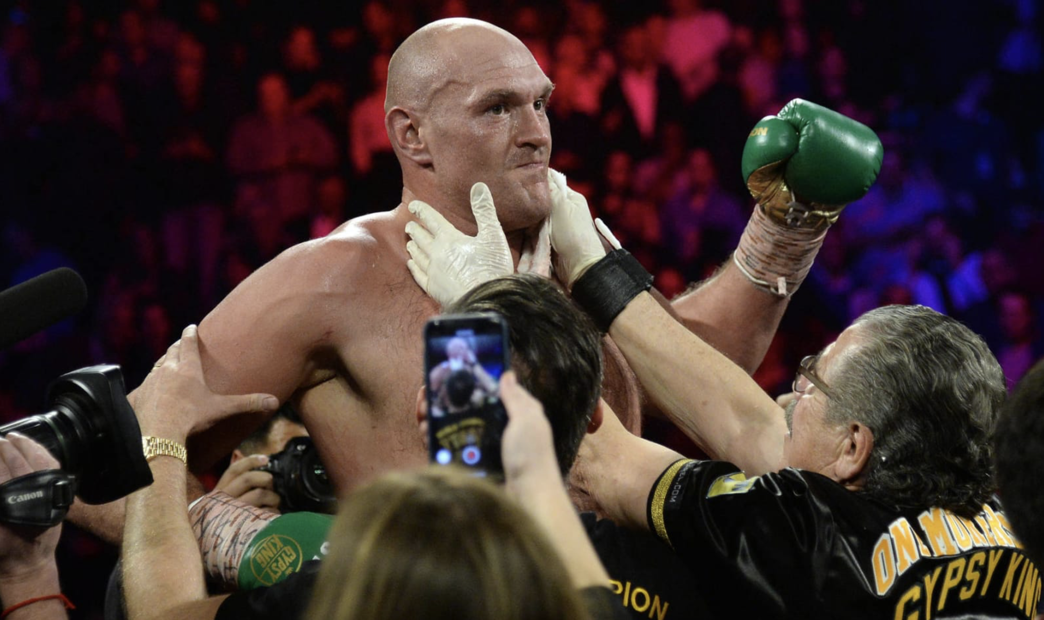 ¿Es demasiado tarde para el combate Fury vs. Joshua? Warren respondió