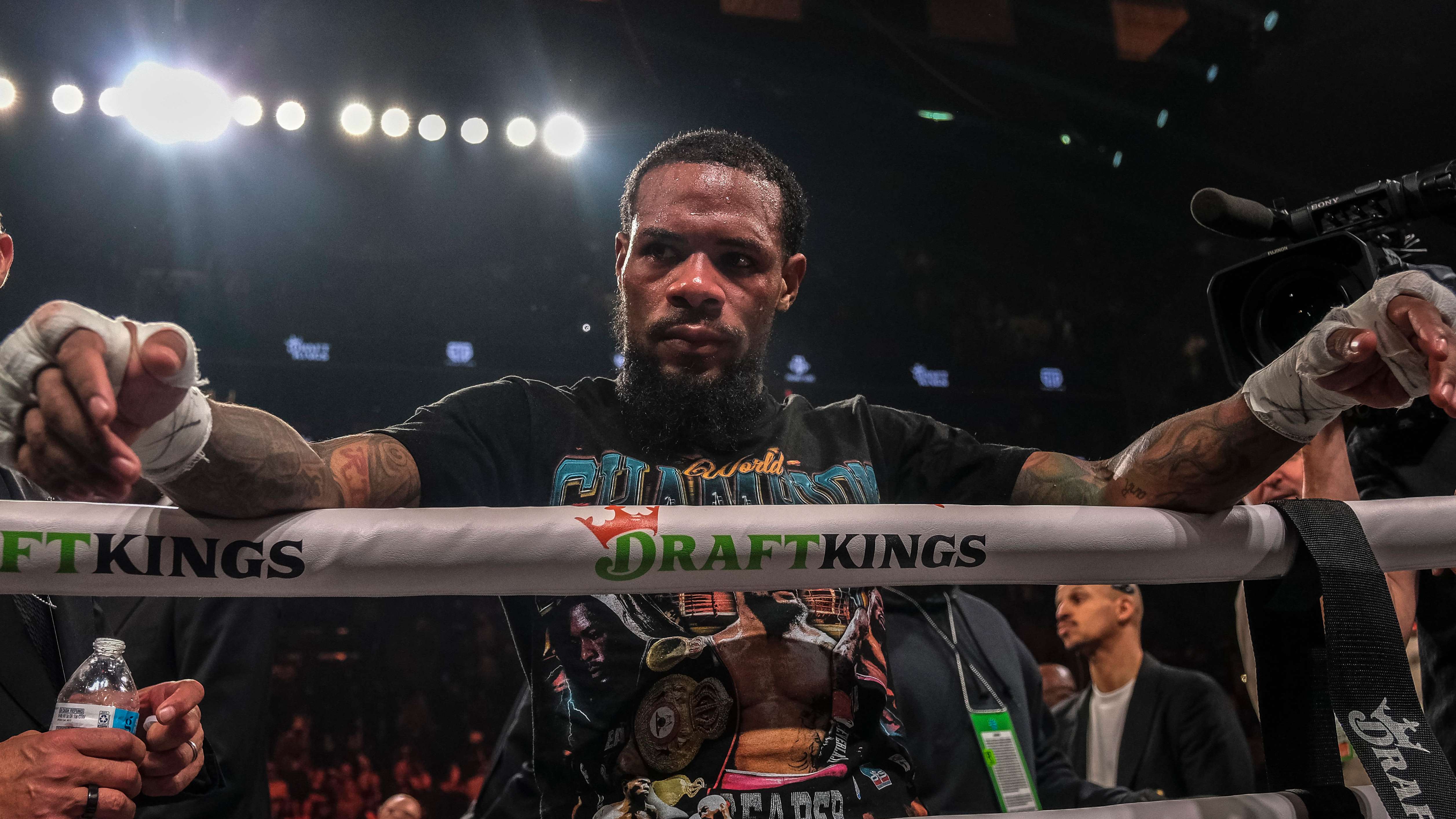 Lamont Roach Will Lose His WBA Title Once the Fight With Cruz Begins