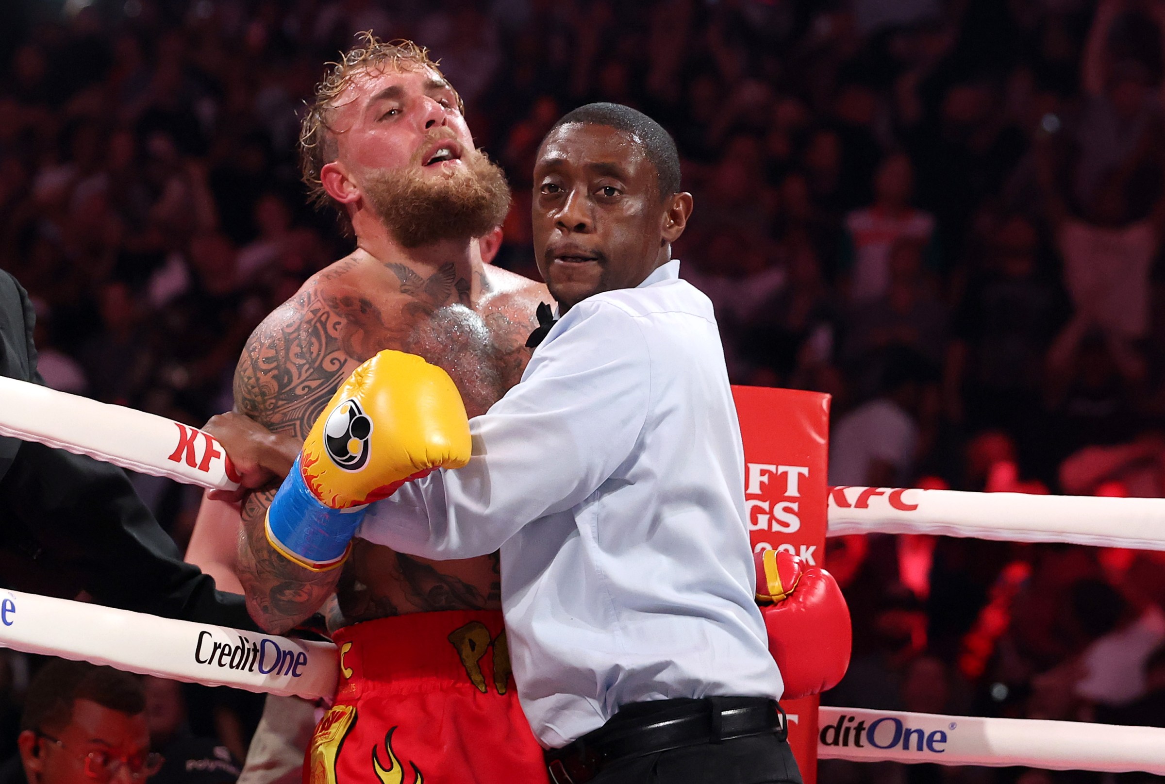 Jake Paul sale del ranking de la WBA