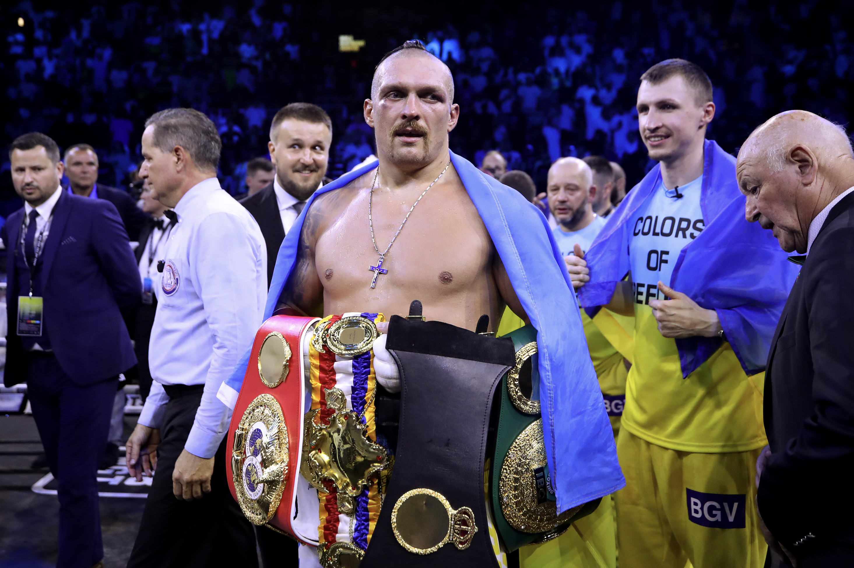 Олександр Усик відмовився від титулу WBO Олександр Усик відмовився від титулу WBO
