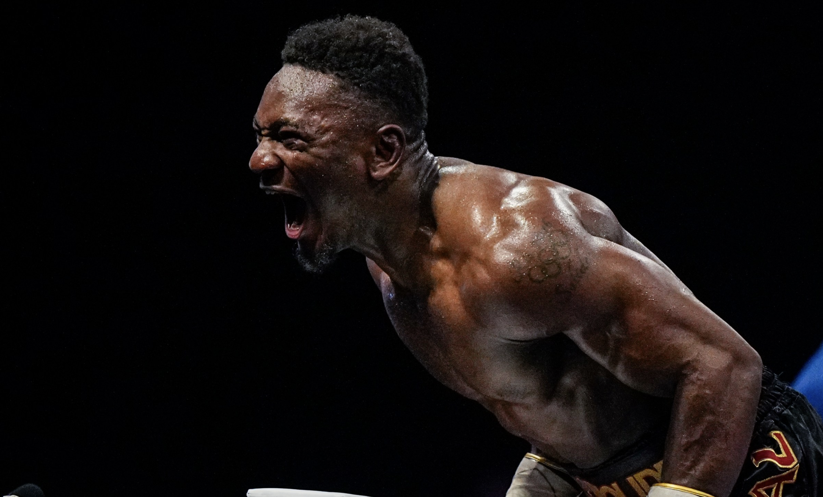 M'billi: "Soy el siguiente en la fila para enfrentarme al ganador de la pelea Canelo vs. Crawford" M'billi: "Soy el siguiente en la fila para enfrentarme al ganador de la pelea Canelo vs. Crawford"