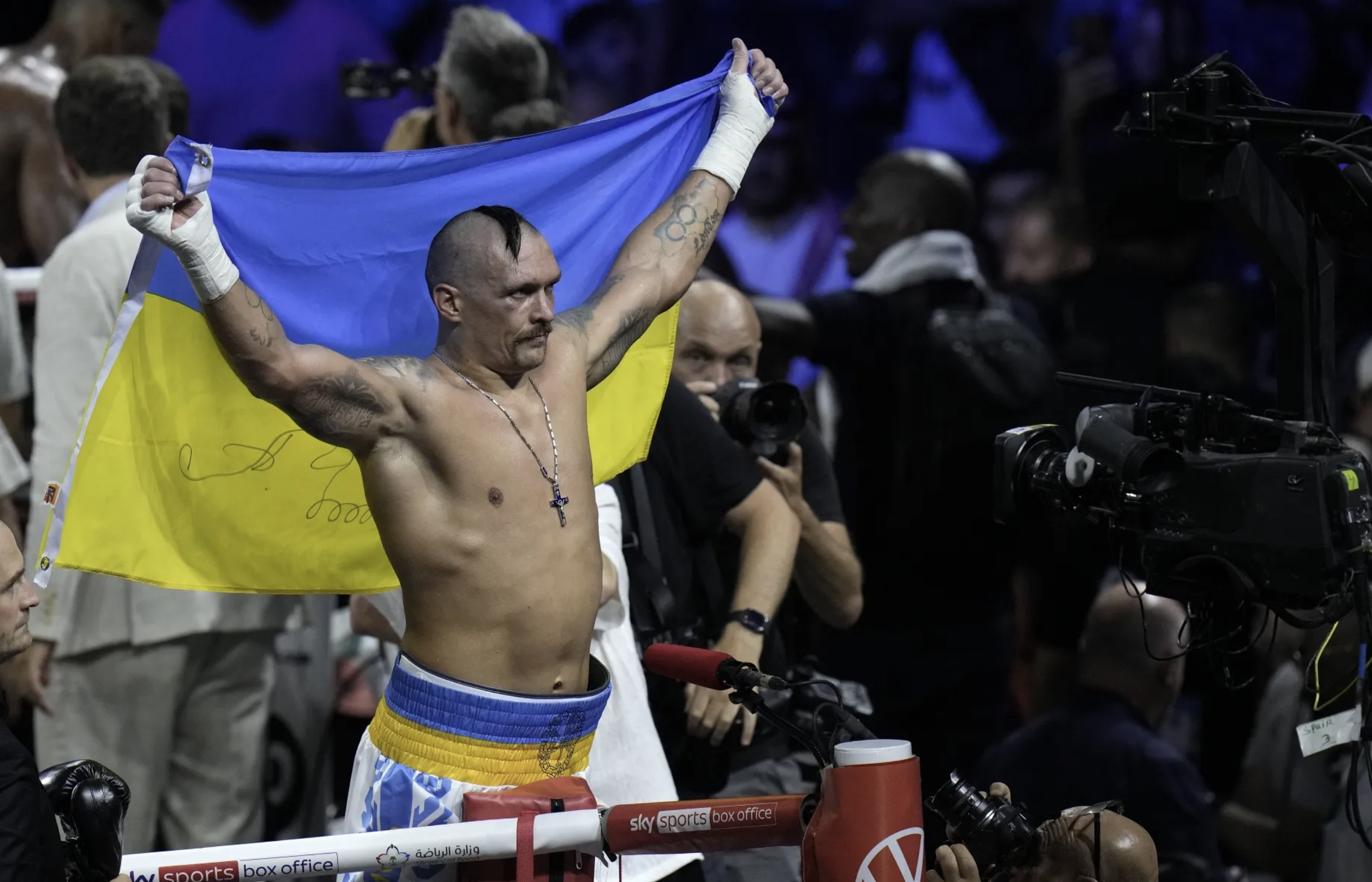 "Me motivan los ucranianos". Usyk habla sobre la fuente de su fuerza