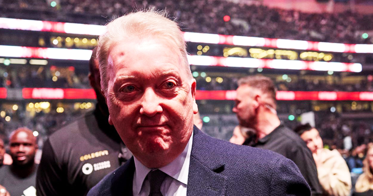 Уоррен — о бое Аллена и Махмудова: «Уровень гонок на ослах»