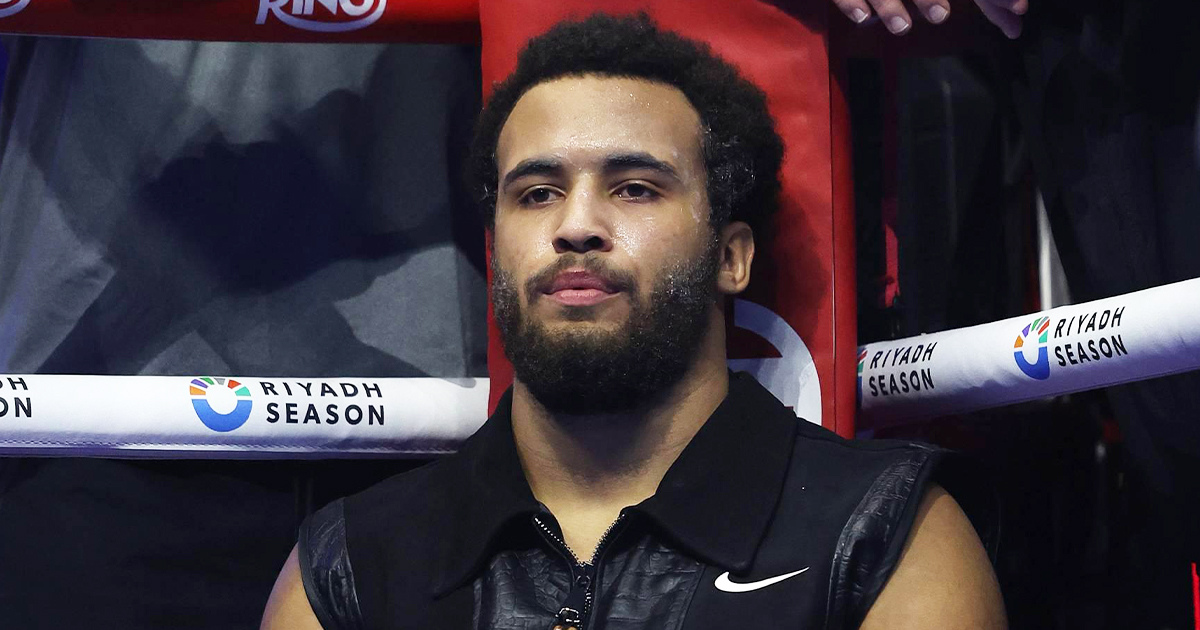 Warren révèle combien les adversaires veulent pour un combat contre Itauma Warren révèle combien les adversaires veulent pour un combat contre Itauma