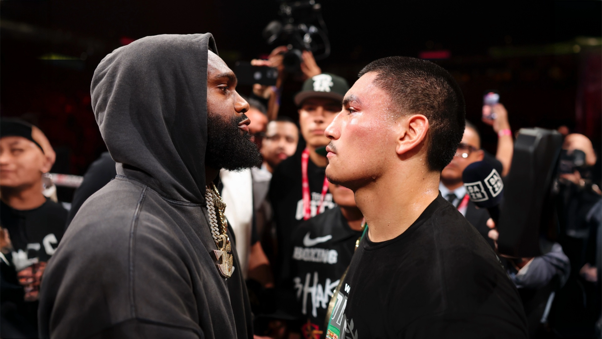 “We Can Reach an Agreement.” De La Hoya on Ortiz vs. Ennis “We Can Reach an Agreement.” De La Hoya on Ortiz vs. Ennis