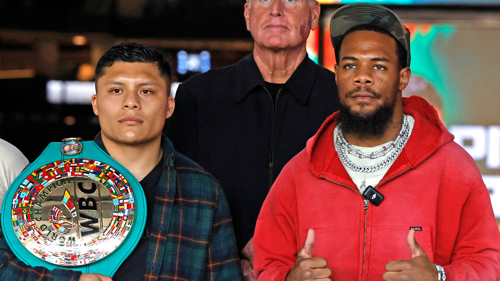 Isaac Cruz y Lamont Roach superan la ceremonia de pesaje Isaac Cruz y Lamont Roach superan la ceremonia de pesaje