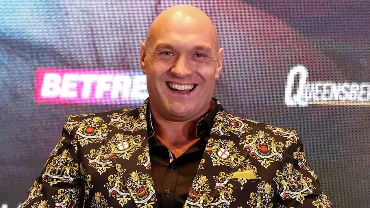 Tyson Fury Mocks Idea of Andre Ward vs Anthony Joshua