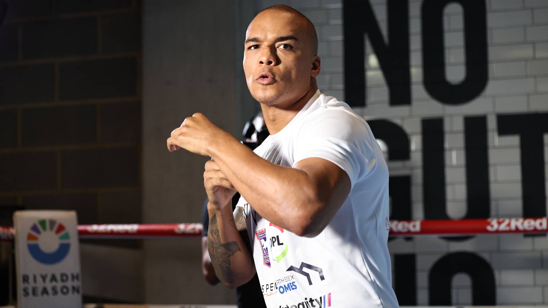 If Not Usyk, Then Itauma: WBO President Names Wardley’s Next Opponent