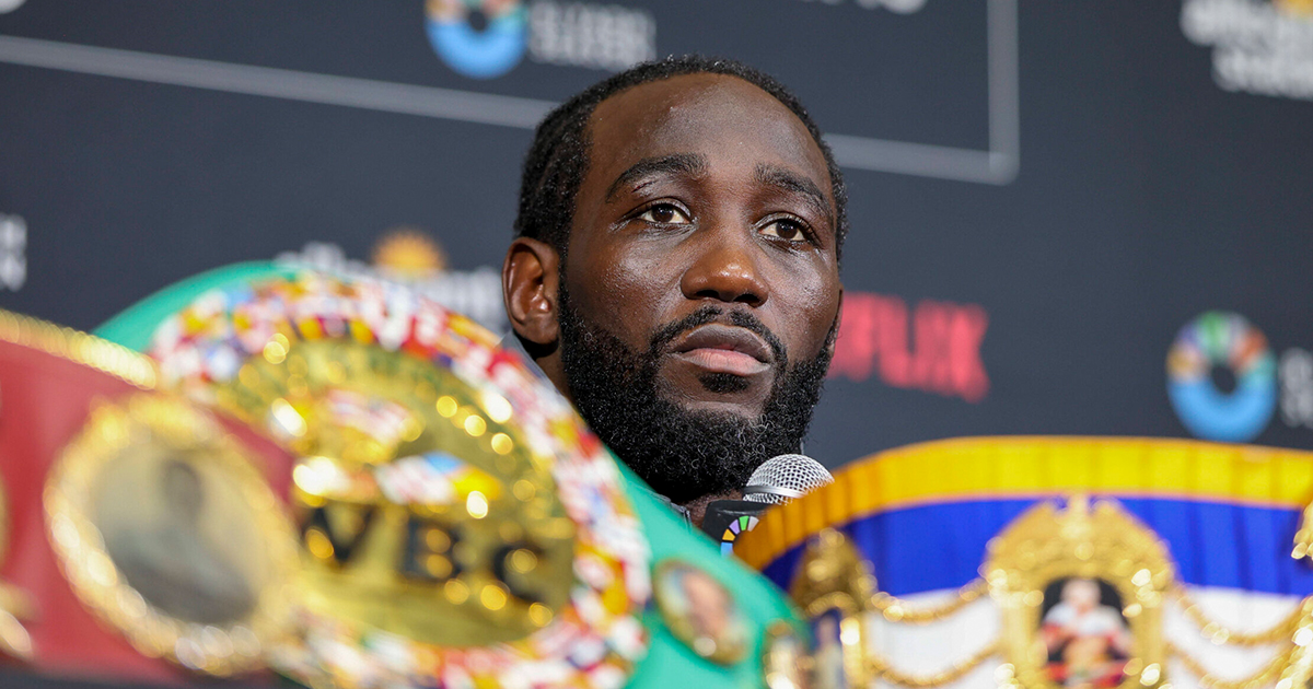 Crawford to Sulaiman: “It’s crazy. How long was Benavidez the mandatory?”