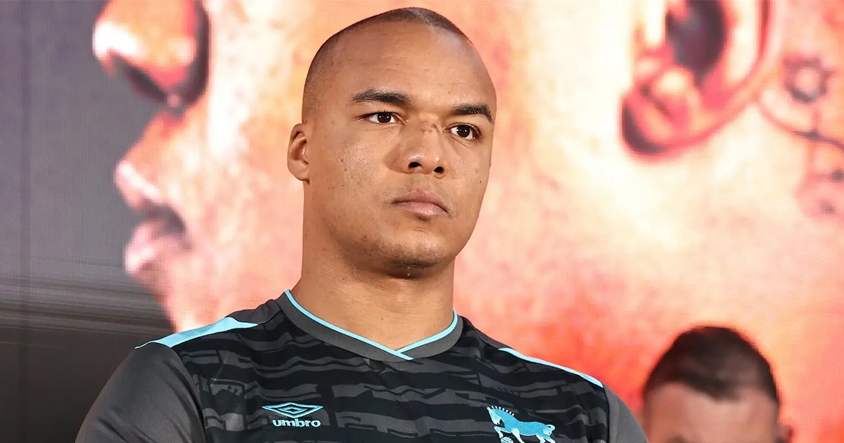 Вордлі – про повернення у ринг: «Проводжу час з родиною» Вордлі – про повернення у ринг: «Проводжу час з родиною»