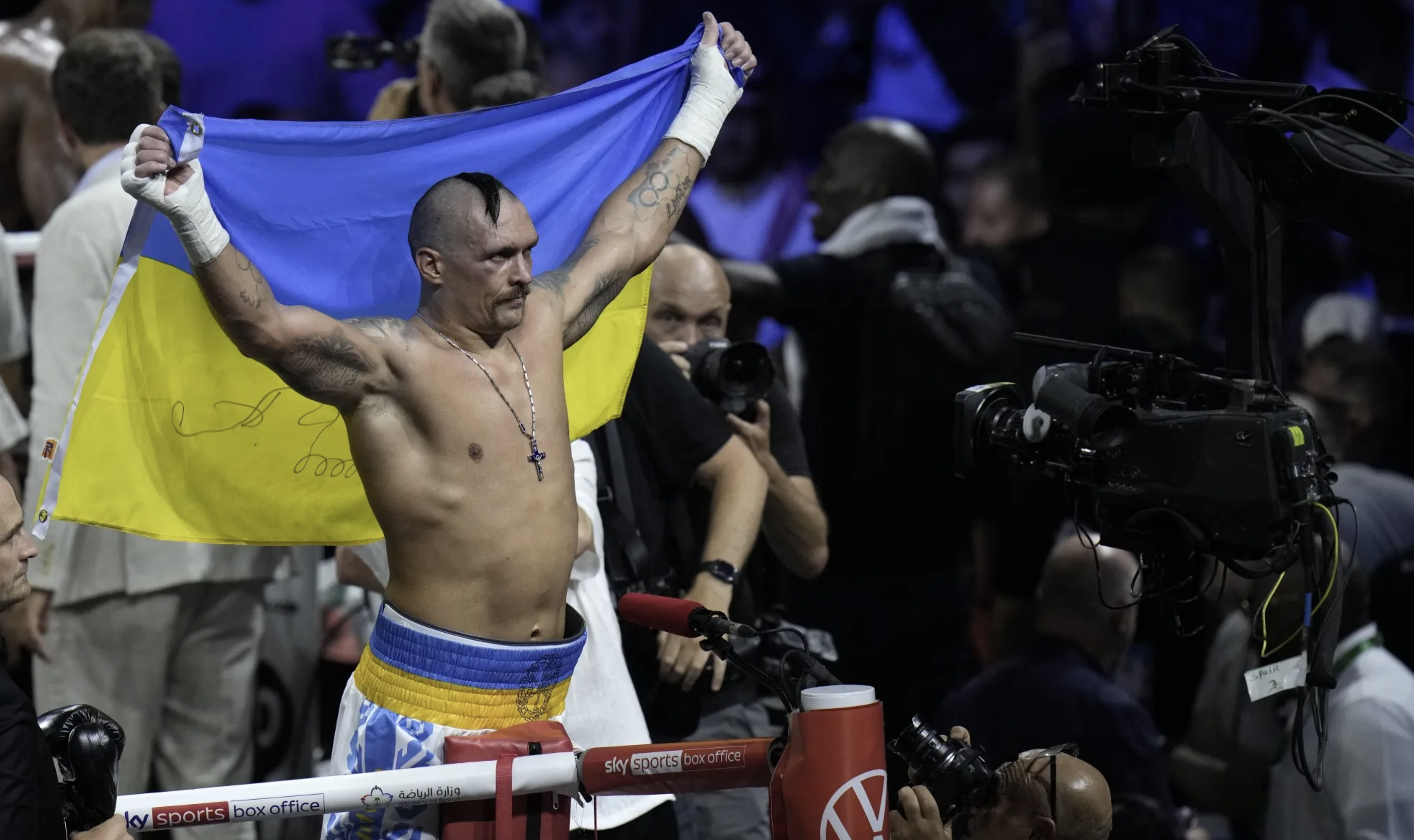 Oleksandr Usyk felicita a Ucrania por el Día de la Independencia Oleksandr Usyk felicita a Ucrania por el Día de la Independencia