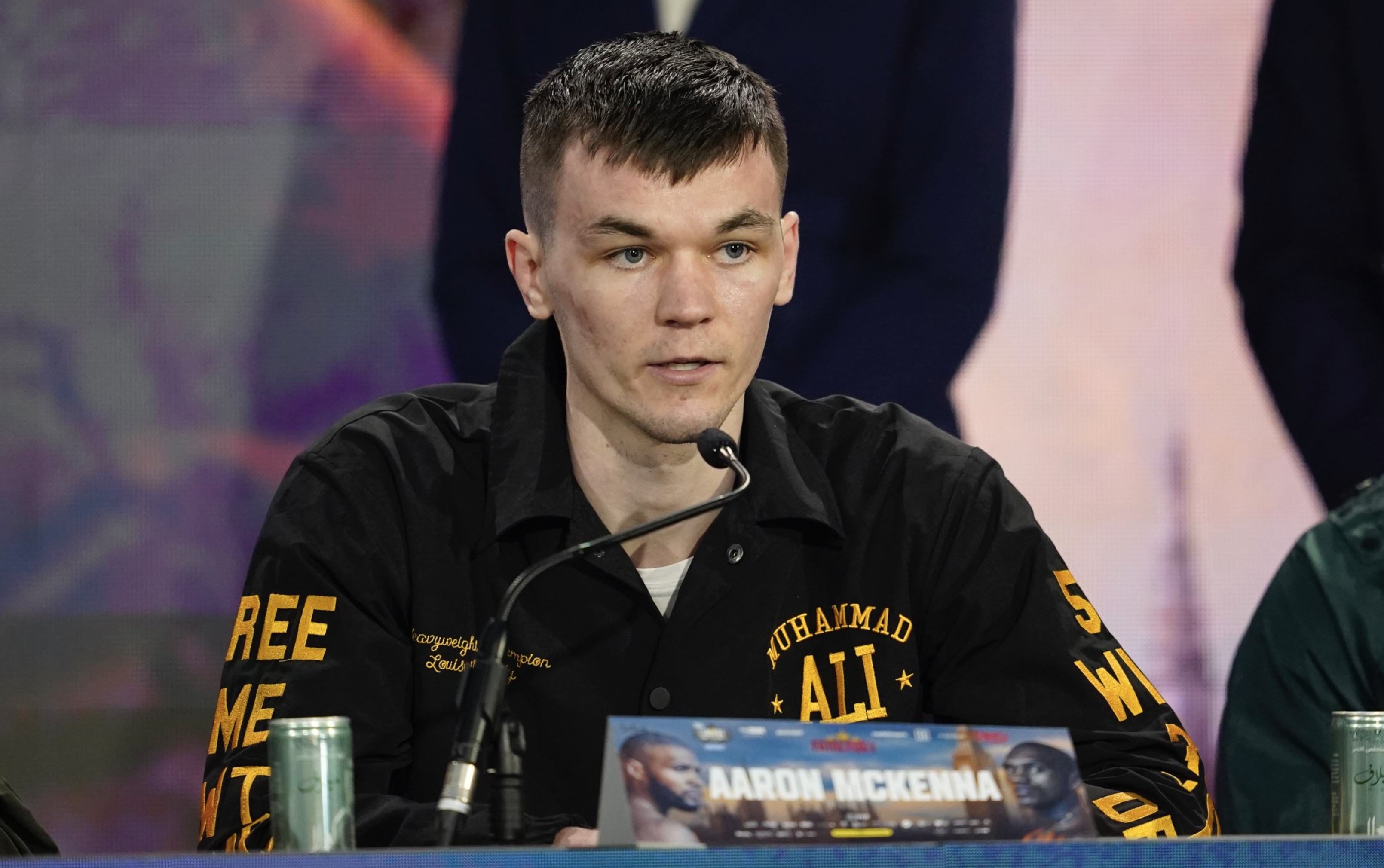 Аарон Маккенна вимагає титульного бою з Алімханули