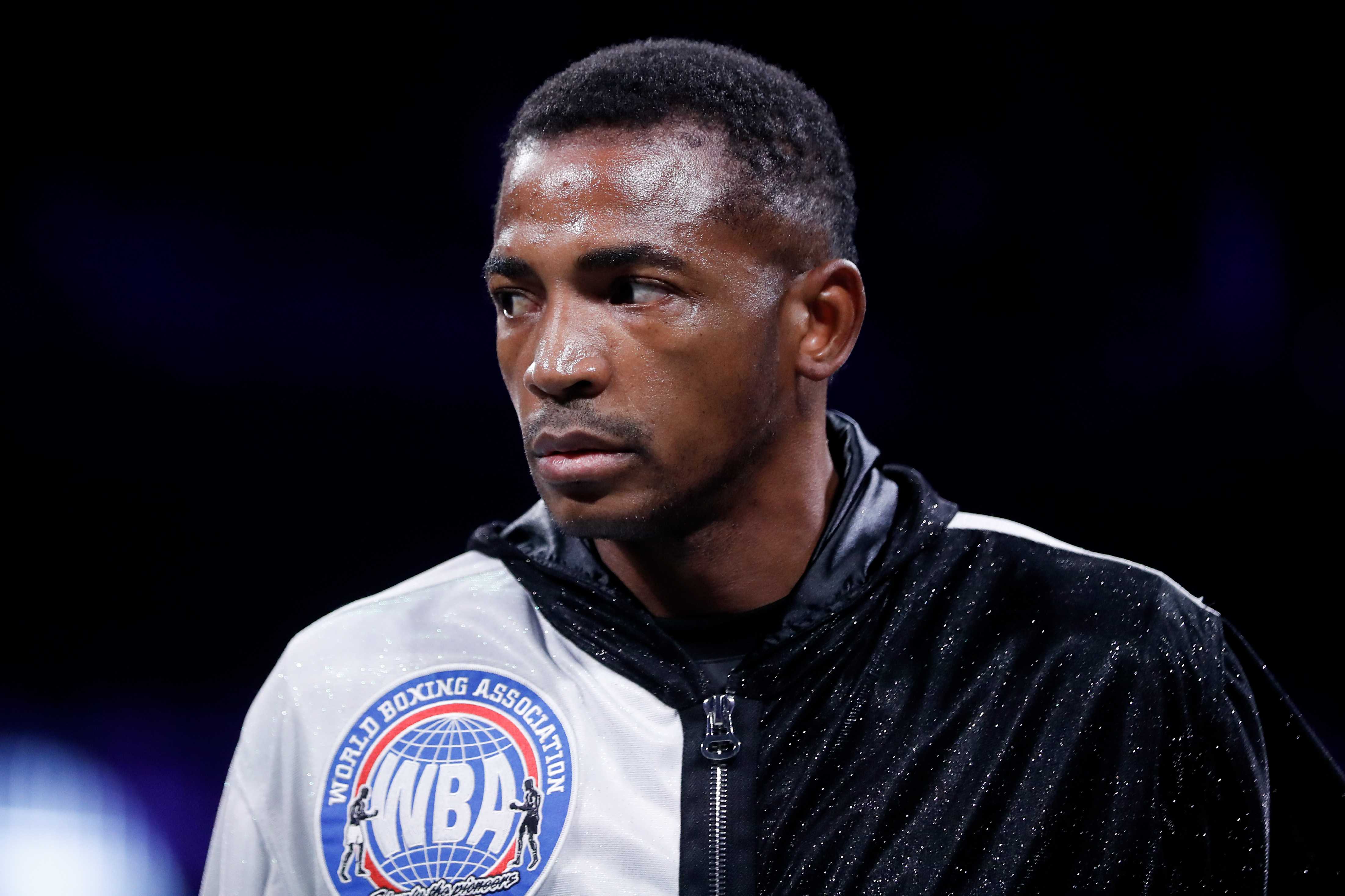 Lara: “On December 6, I Will Become the Unified Middleweight Champion” Lara: “On December 6, I Will Become the Unified Middleweight Champion”