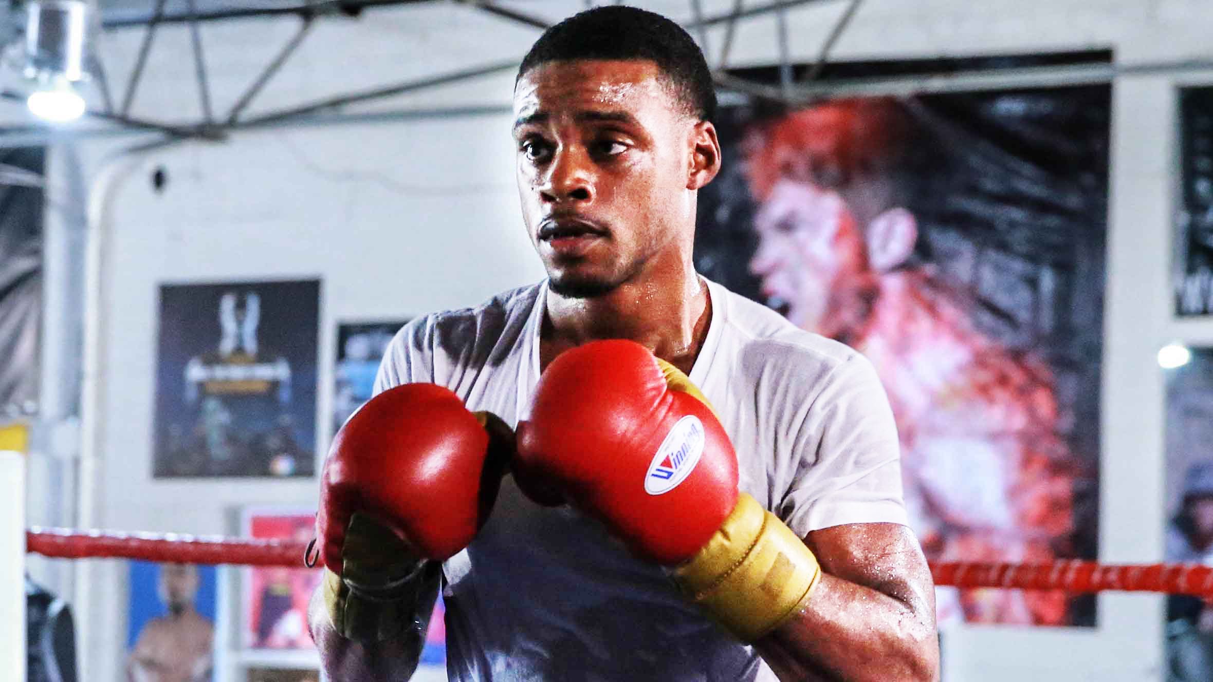 Эксперт предостерег Спенса: «Этот парень превратит тебя в куриные наггетсы» Эксперт предостерег Спенса: «Этот парень превратит тебя в куриные наггетсы»