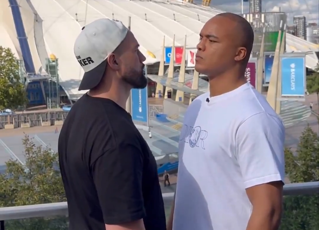 Паркер і Вордлі провели першу битву поглядів Паркер і Вордлі провели першу битву поглядів