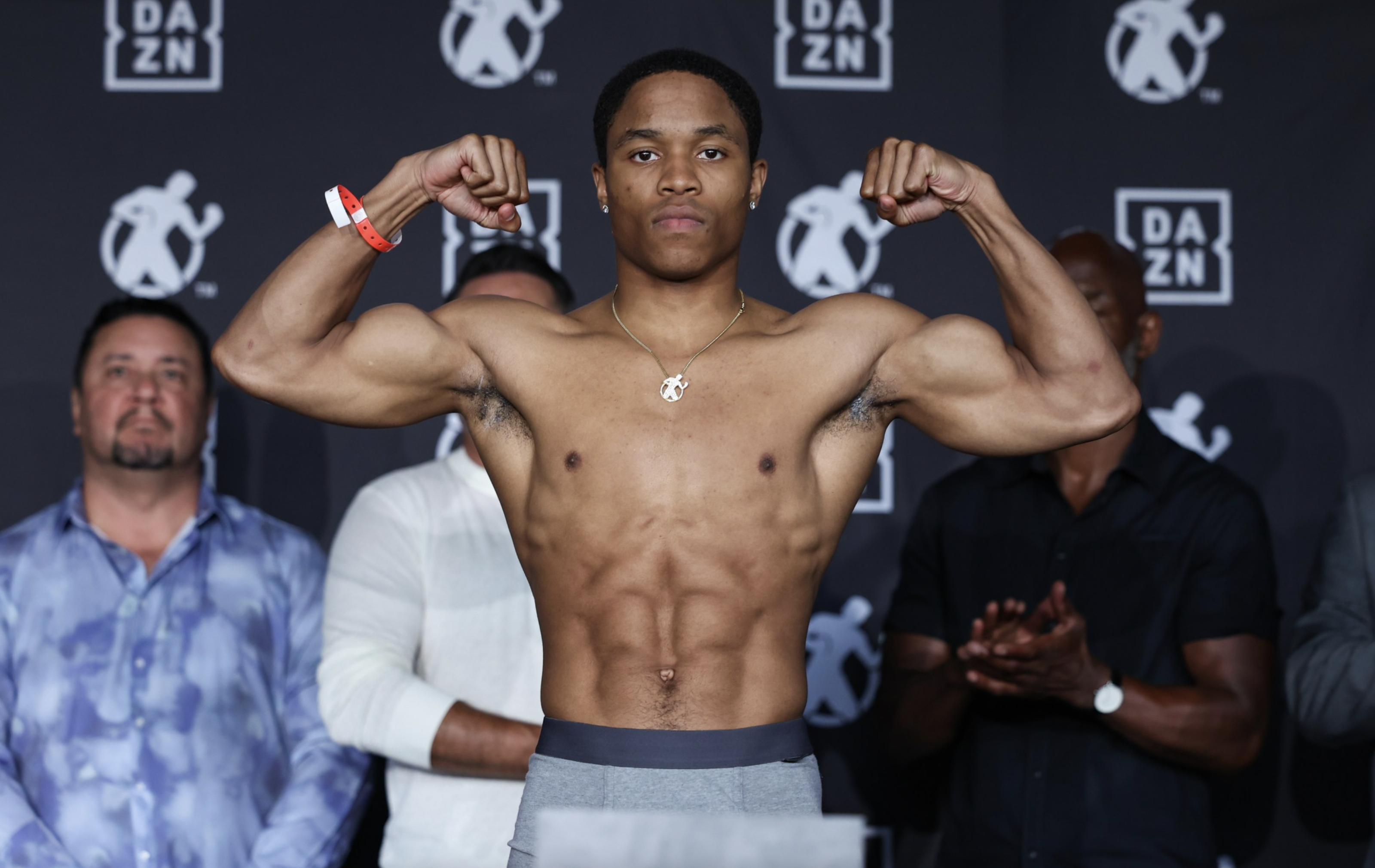 Official: Floyd Schofield to Face Joseph Diaz Official: Floyd Schofield to Face Joseph Diaz