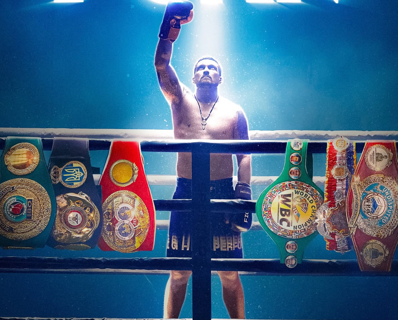 Олександр Усик – триразовий абсолютний чемпіон світу! Олександр Усик – триразовий абсолютний чемпіон світу!