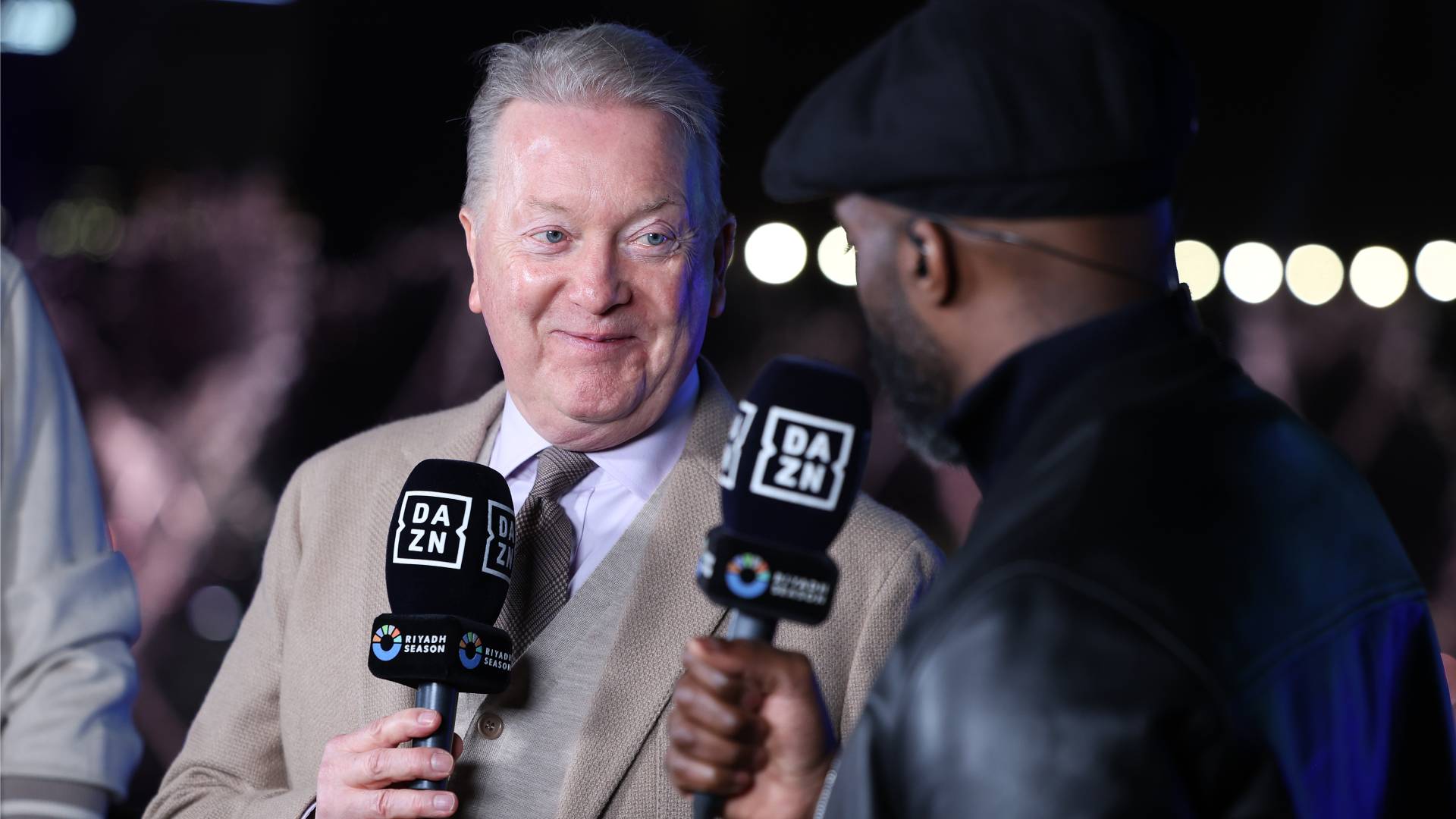 Frank Warren Reveals When Usyk vs. Wardley Could Take Place Frank Warren Reveals When Usyk vs. Wardley Could Take Place