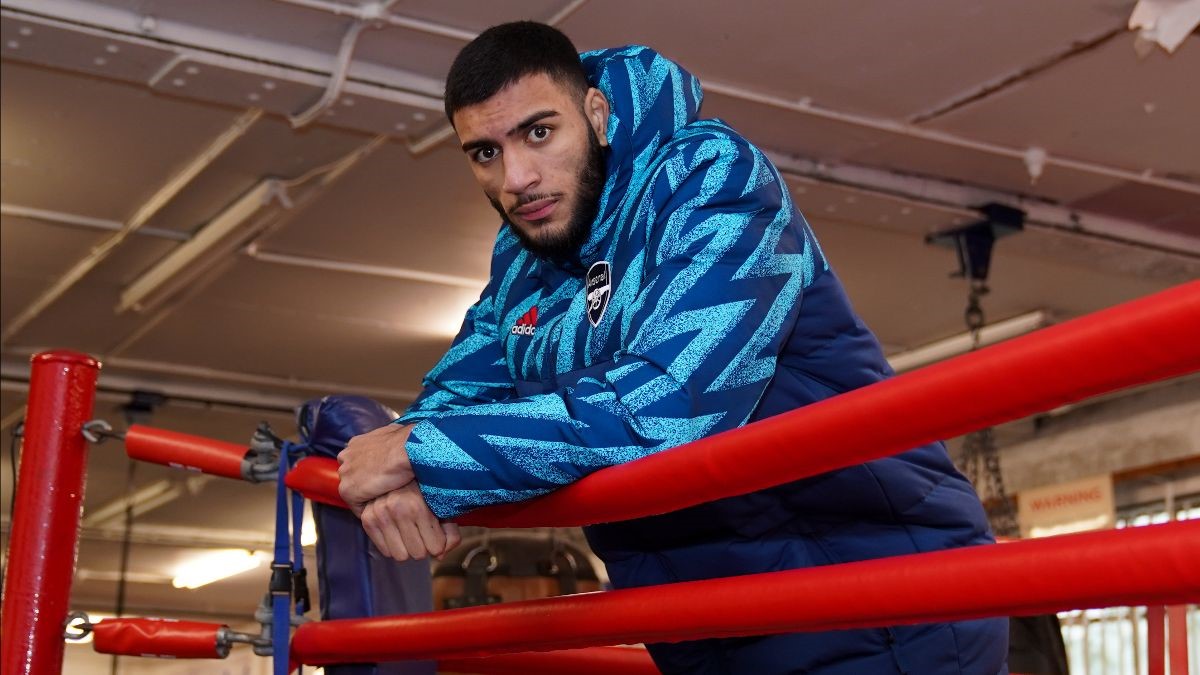 Anuncio intrigante de Shiraz – grandes noticias en las próximas semanas Anuncio intrigante de Shiraz – grandes noticias en las próximas semanas