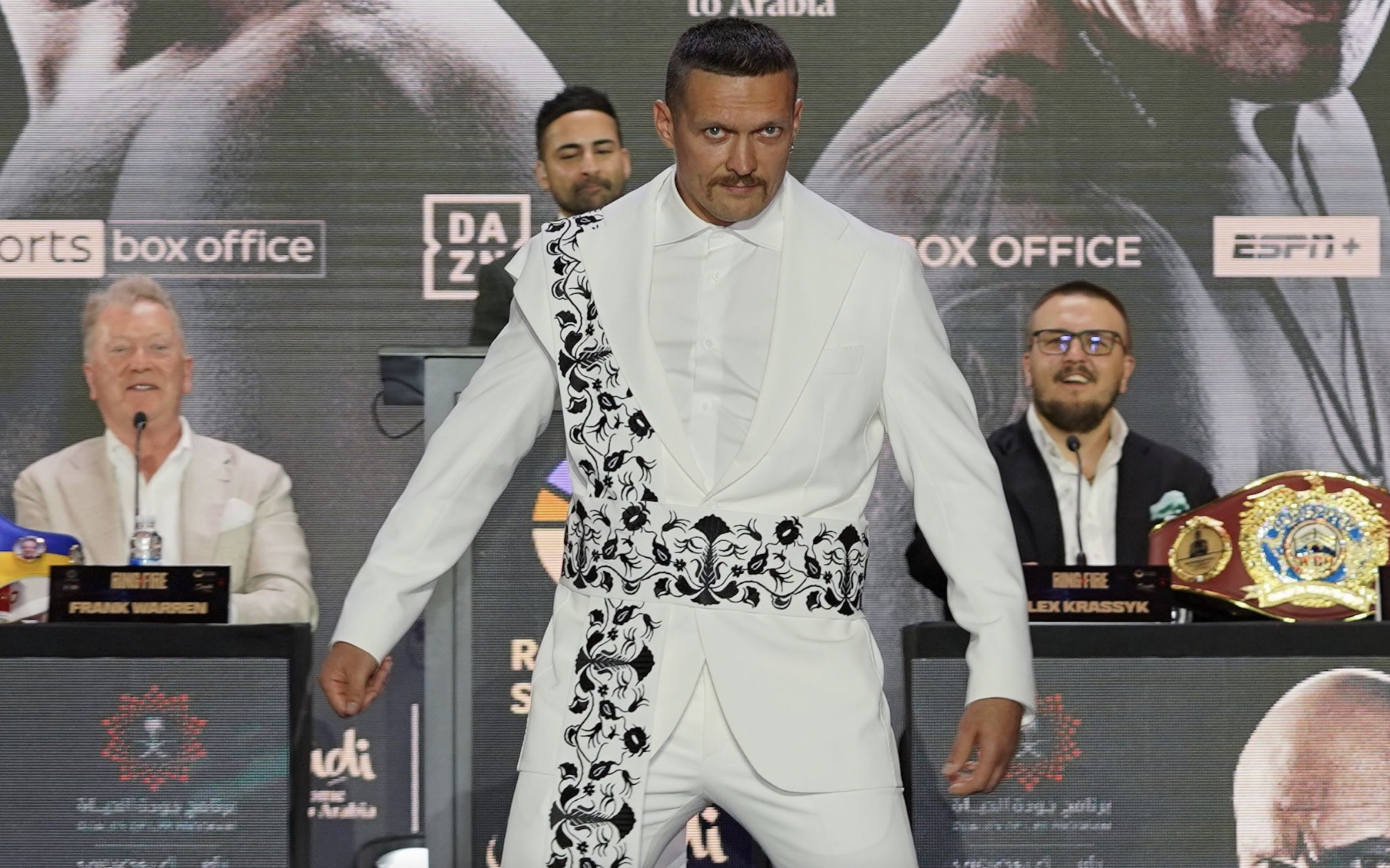 Олександр Усик: «У мене залишилося два бої»