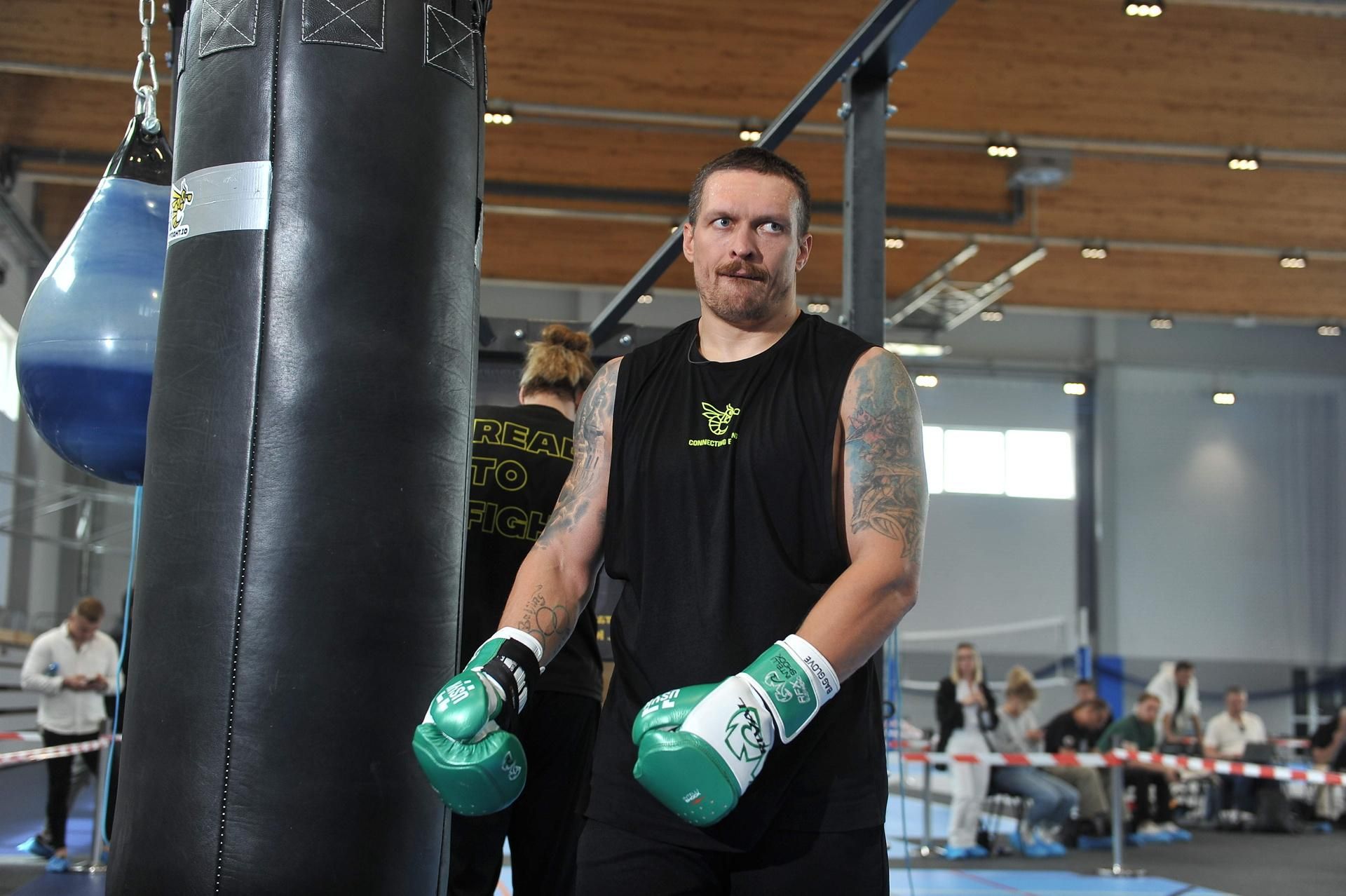 Усик завершив тренувальний табір перед реваншем з Дюбуа