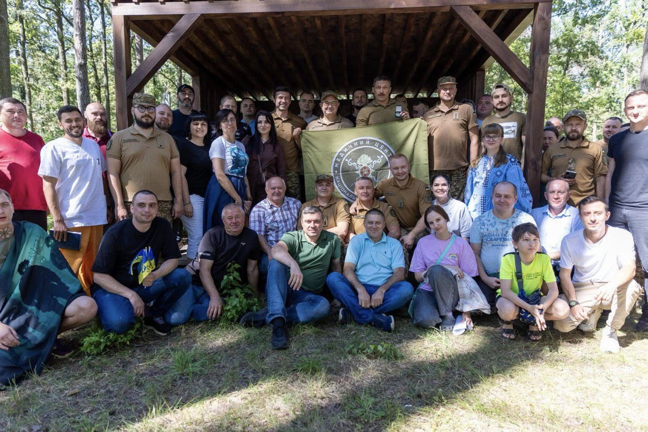 Usyk visitó a los soldados ucranianos en rehabilitación