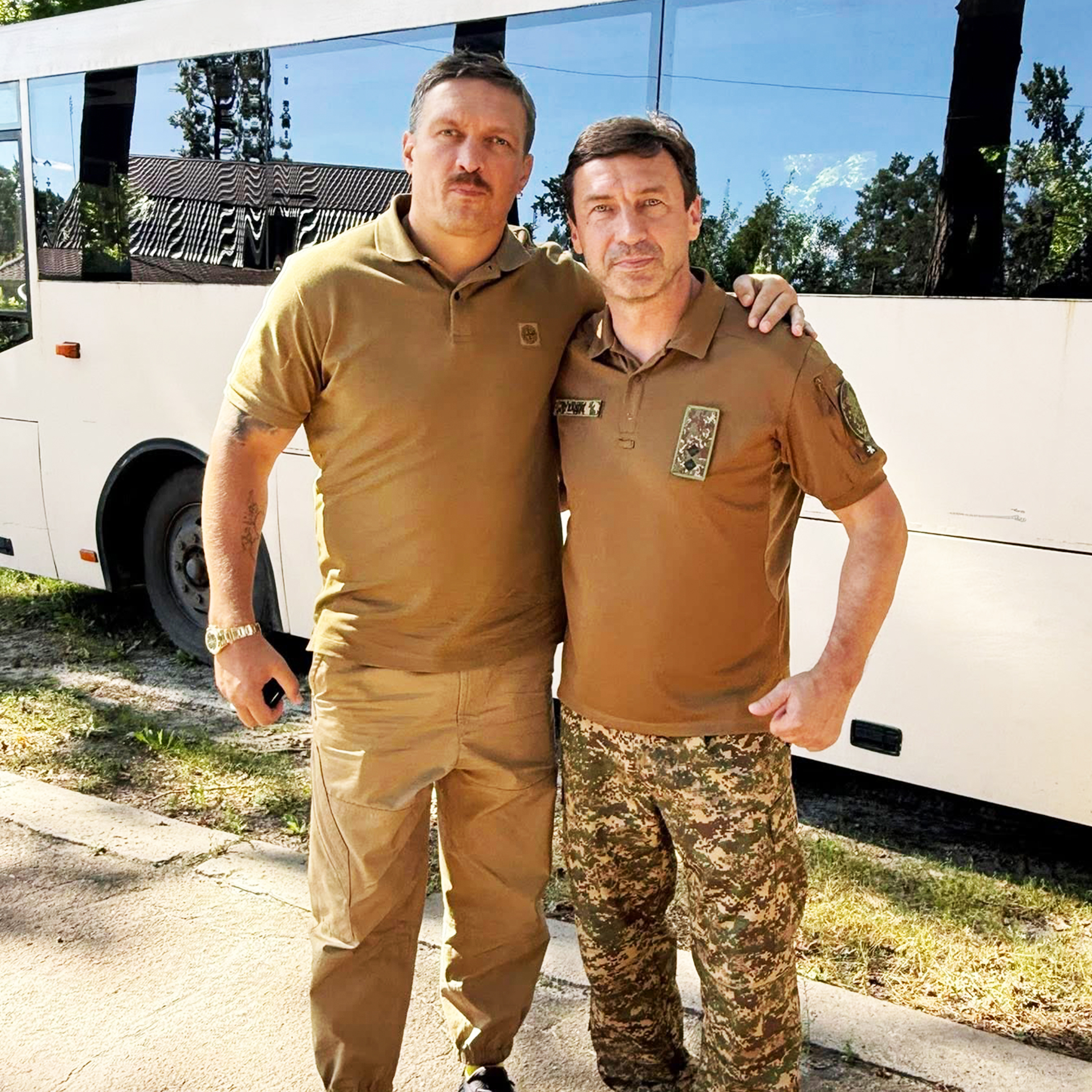 Usyk visitó a los soldados ucranianos en rehabilitación