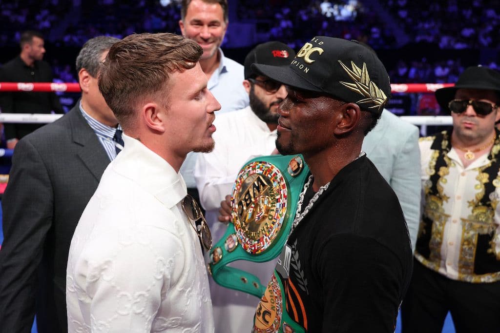 Субріель Матіас проведе захист титулу проти Далтона Сміта Субріель Матіас проведе захист титулу проти Далтона Сміта