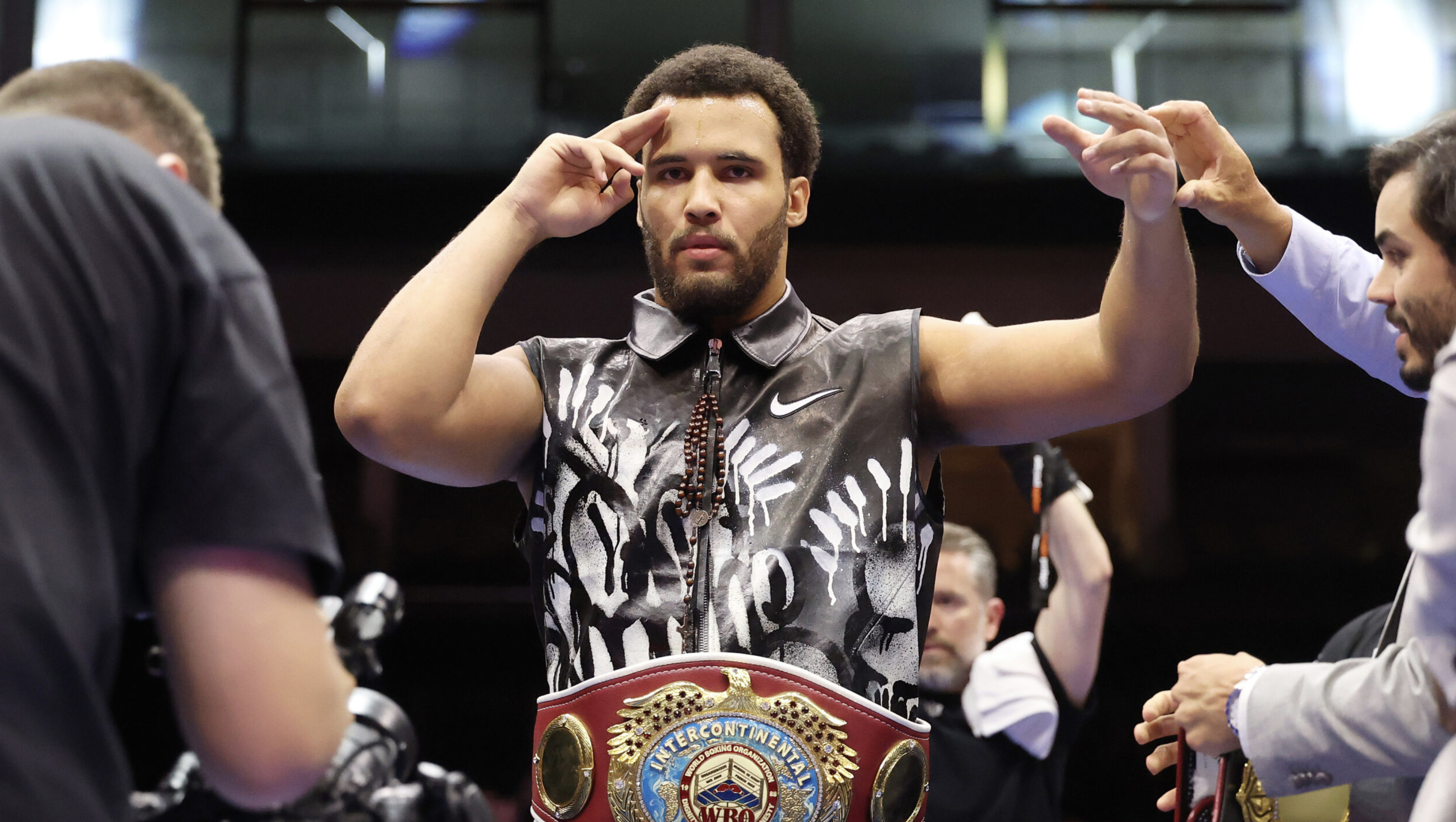Tony Bellew Names the Ideal Opponent for Itauma