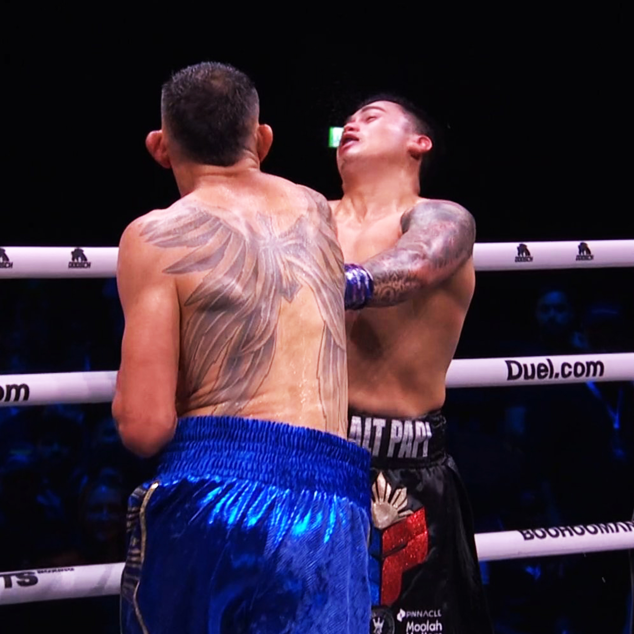 Tony Ferguson debutó en el boxeo con una victoria antes del límite