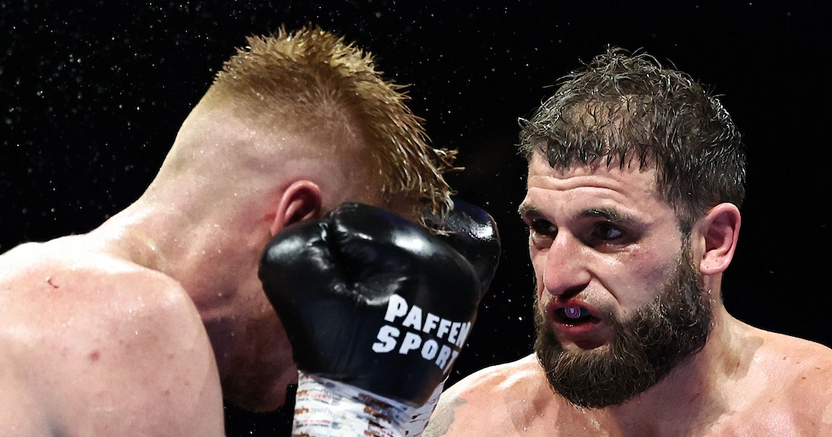 Liam Cameron superó a Troy Jones en Mánchester