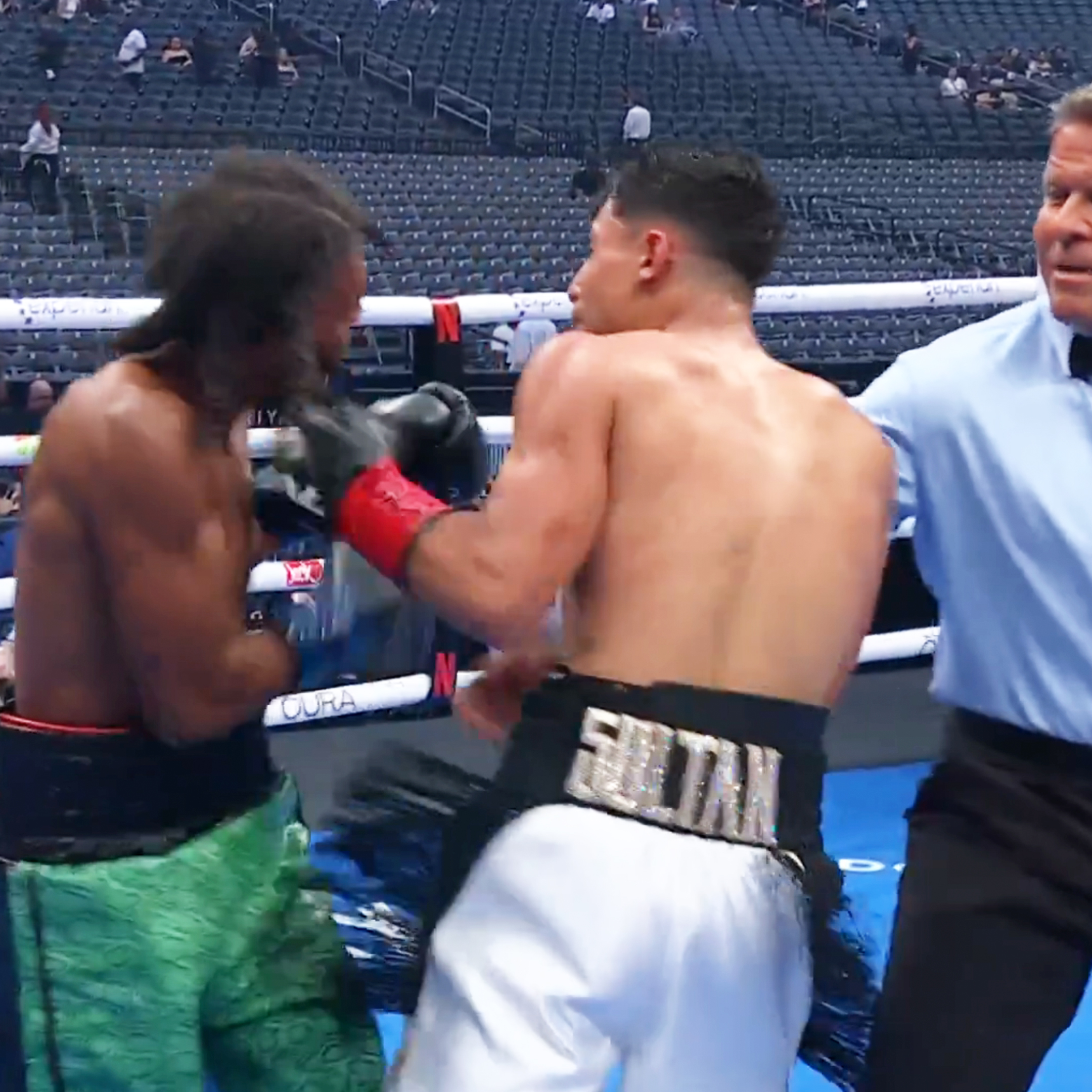 Sultán Almohammed debutó con victoria en la cartelera de Canelo – Crawford